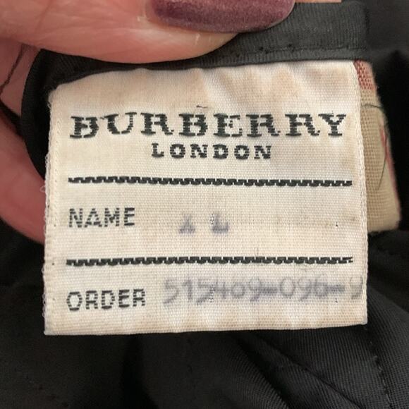 Burberry London Classic Black Diamond Quilted Snap Up Barn Jacket - Picture 11 of 12